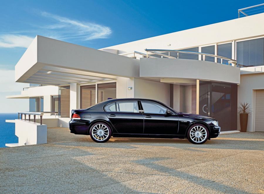  BMW 7-Series 2006 года  (фото 47 из 53)